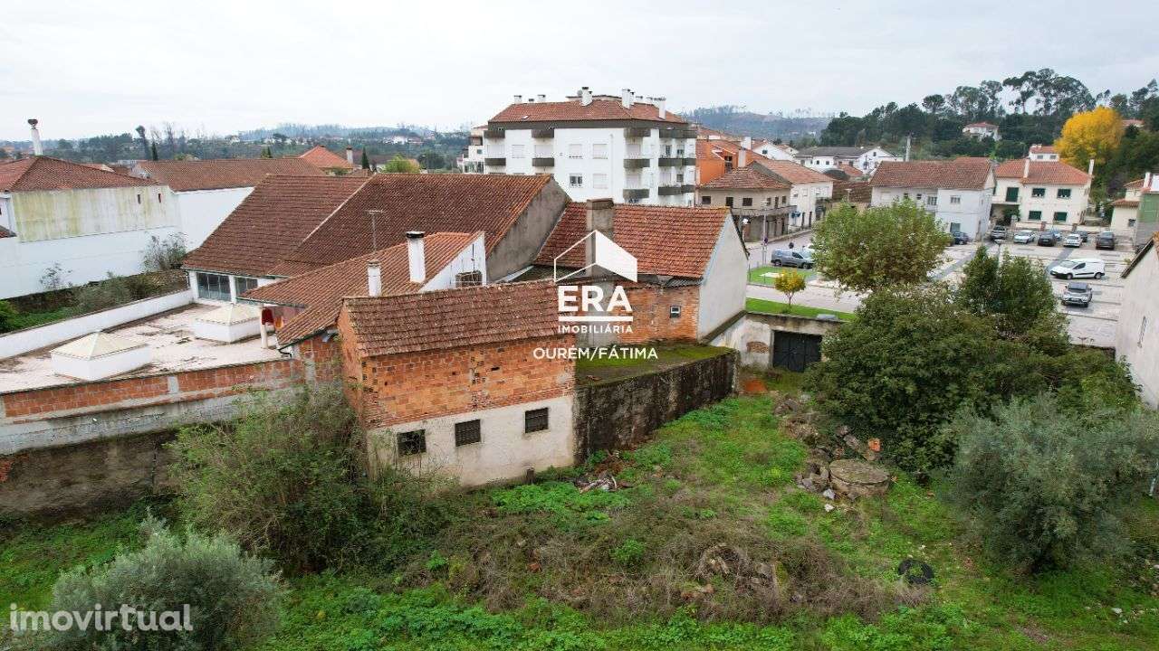 Moradia T5 localizado no Centro da Freixianda - Grande imagem: 5/22