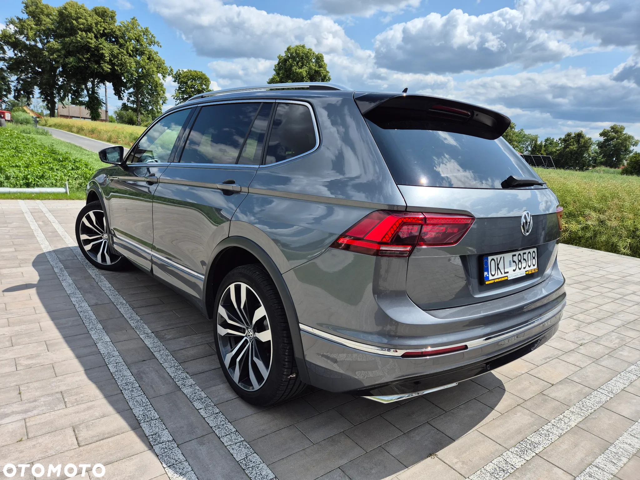 Volkswagen Tiguan Allspace 2.0 TDI SCR 4Motion DSG Highline - 3