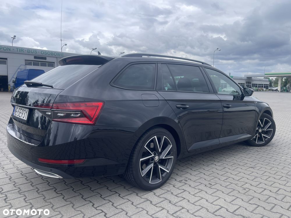 Skoda Superb 2.0 TDI SCR Sportline DSG - 3