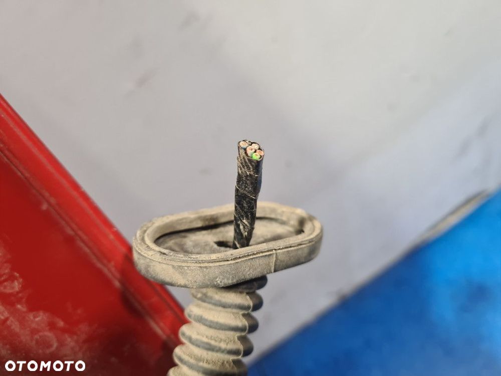 DRZWI TYŁ LEWE ZCF SUZUKI SWIFT VI - 9