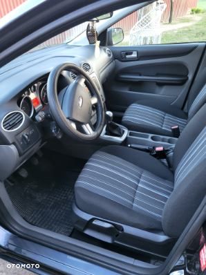 Ford Focus - 16