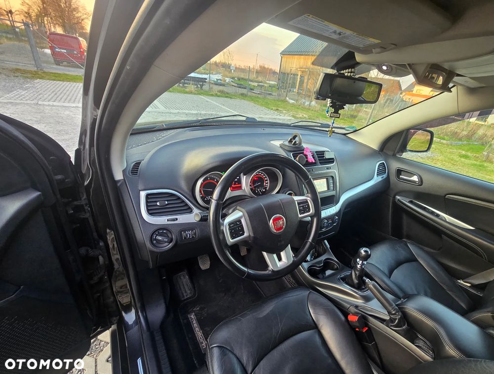 Fiat Freemont 2.0 Multijet Lounge - 13