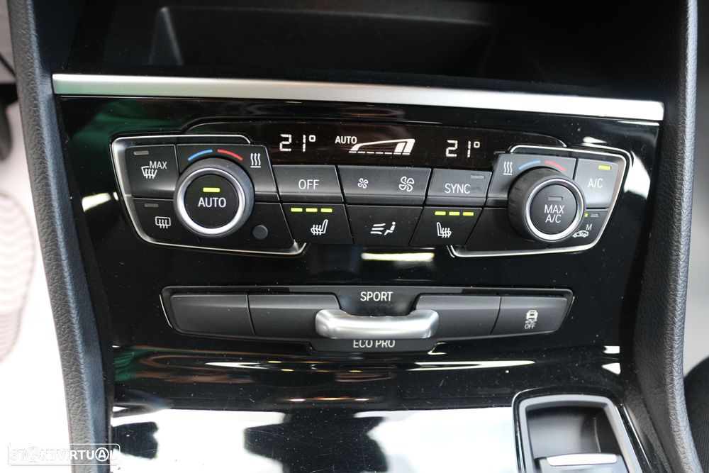BMW 216 Active Tourer d - 21