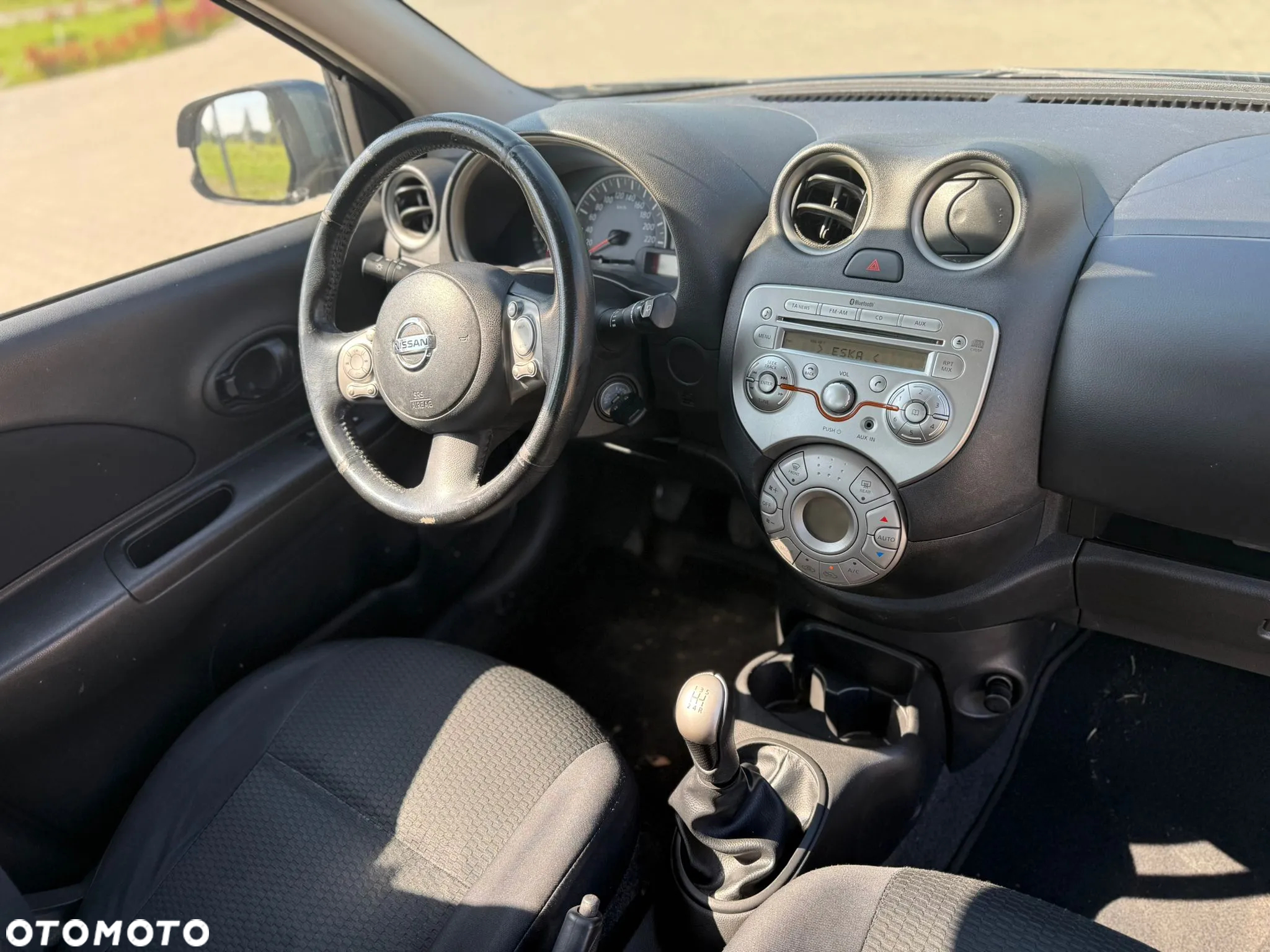 Nissan Micra 1.2 30 Jahre Edition - 9