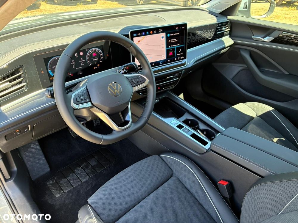 Volkswagen Passat - 5