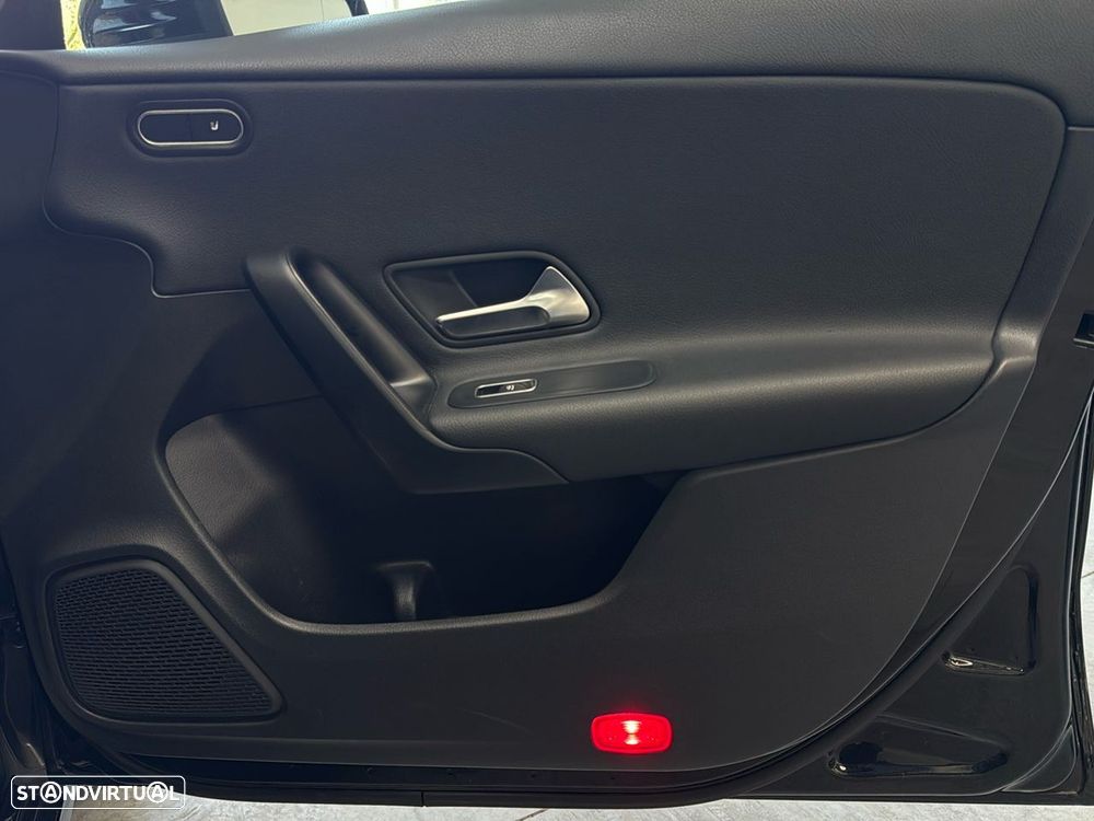 Mercedes-Benz CLA 180 - 20