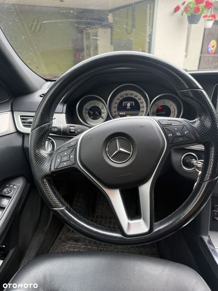 Mercedes-Benz Klasa E 200 CDI Avantgarde - 14