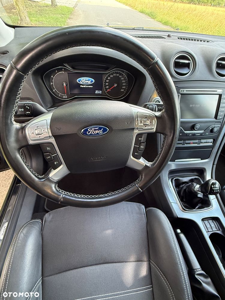 Ford Mondeo - 11