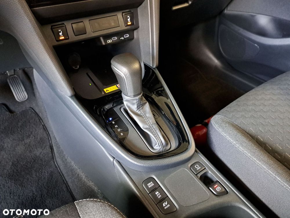 Toyota Yaris Cross Hybrid 1.5 Style - 27