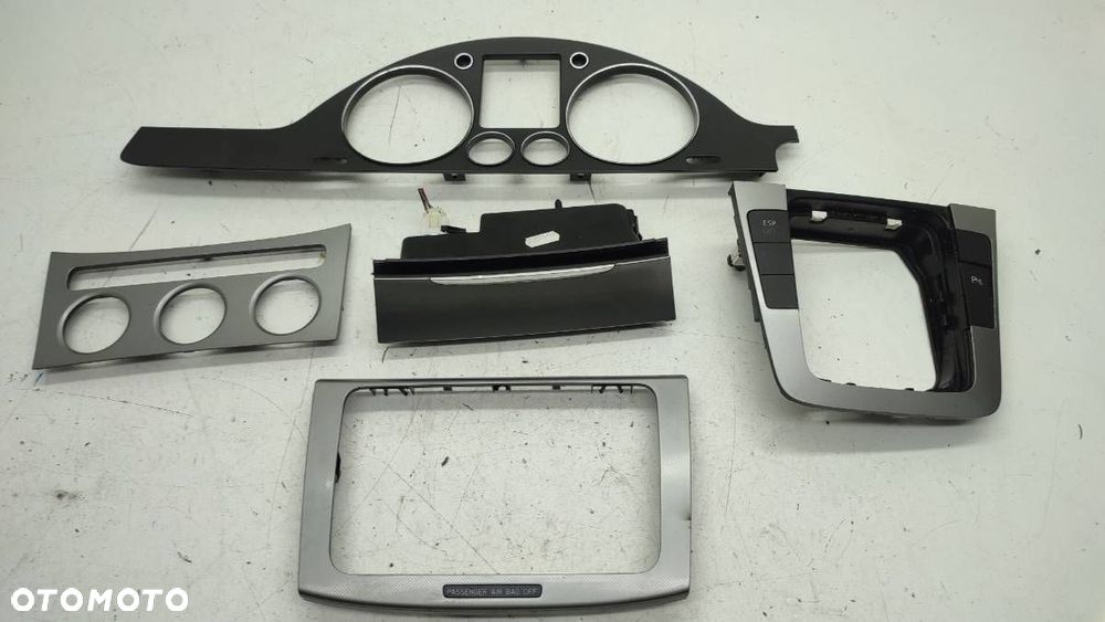 DEKOR KOMPLET RAMKA VW PASSAT B6 2005 EUROPA - 1