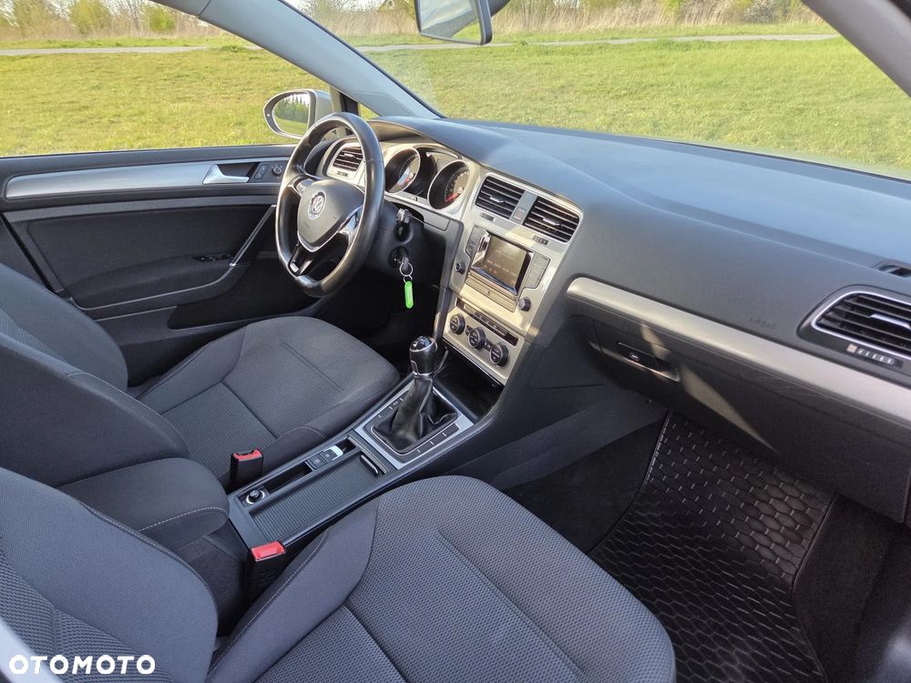 Volkswagen Golf 1.6 TDI BlueMotion Technology Trendline - 14
