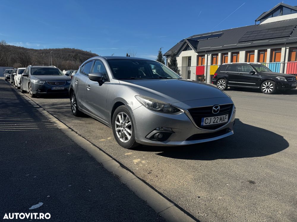 Mazda 3 - 8