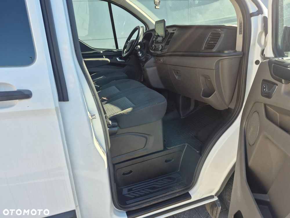 Ford Transit Custom 310 L1H1 Limited - 14