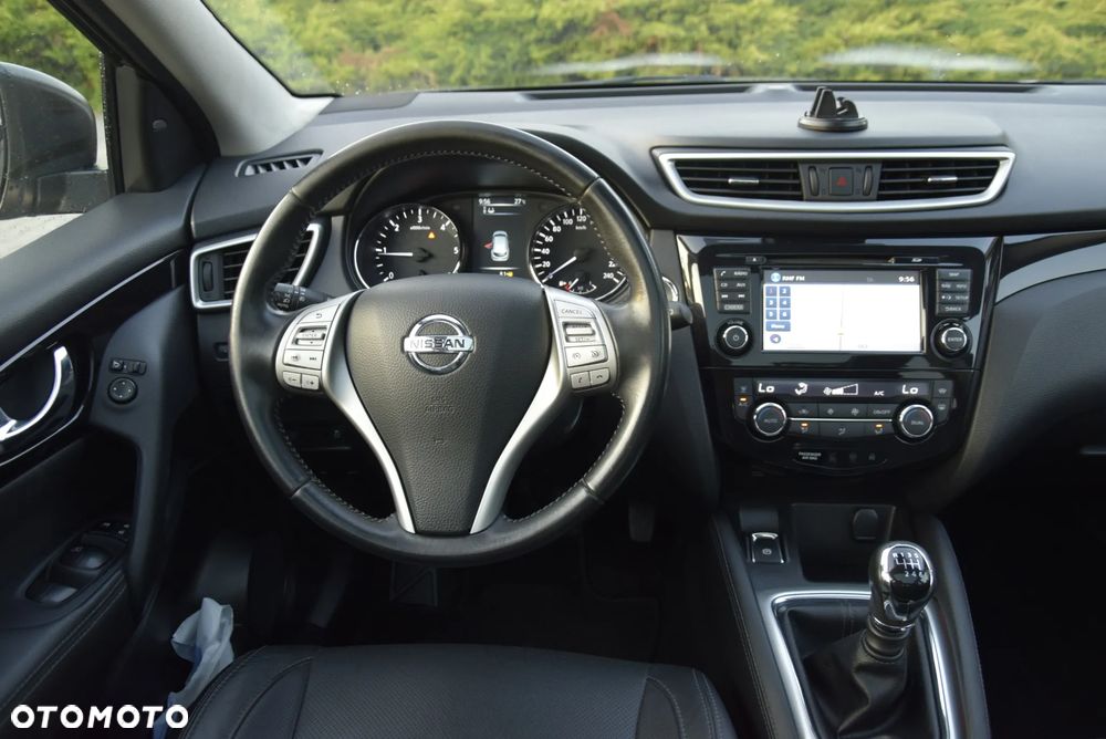 Nissan Qashqai 1.6 dCi Xtronic TEKNA+ - 34