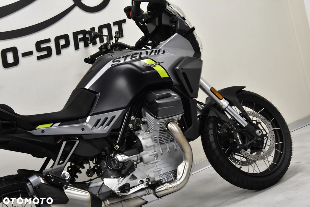 Moto Guzzi Stelvio - 16