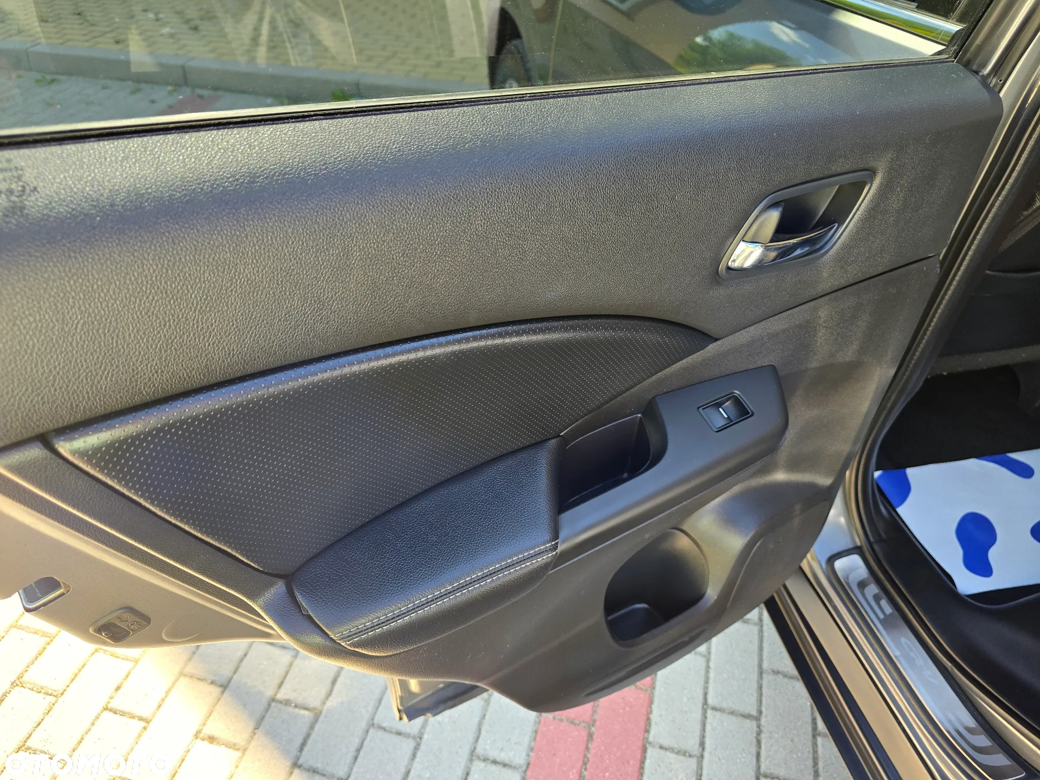 Honda CR-V 2.0i-VTEC 4WD Executive - 24