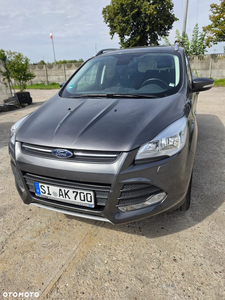 Ford Kuga - 2