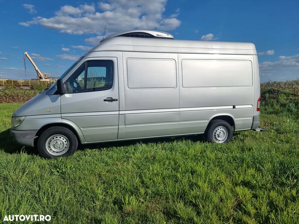 Mercedes-Benz Sprinter - 3