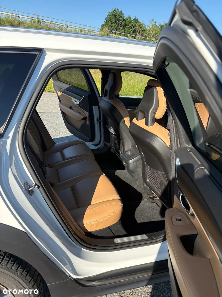 Volvo V90 D5 AWD Inscription - 19