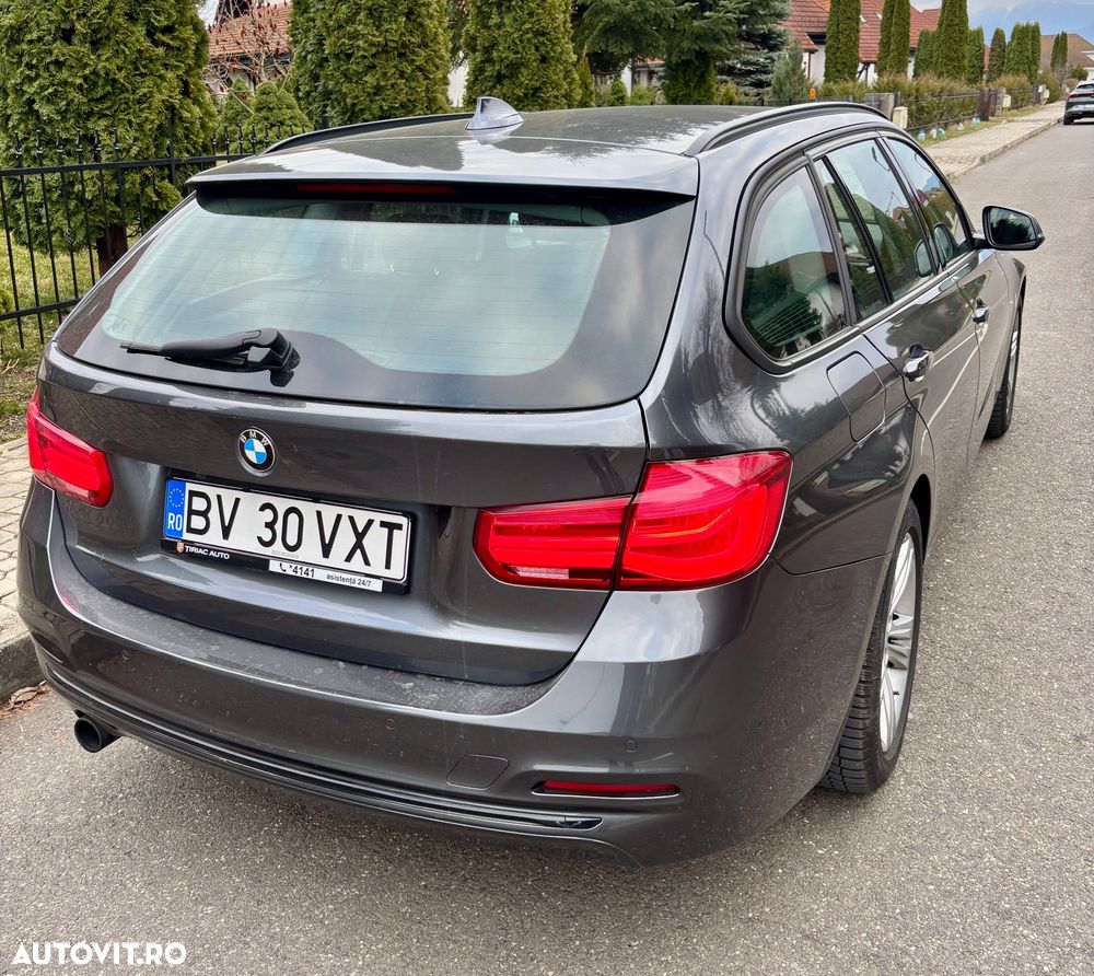 BMW Seria 3 318i Aut. Sport Line - 3