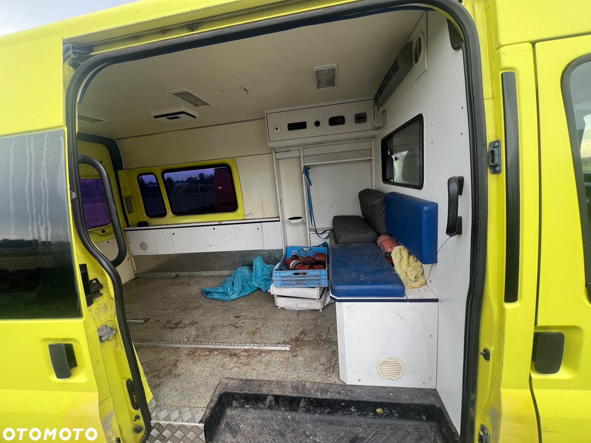 Ford Transit 2,3 benzyna z gazem, tył napęd - 22