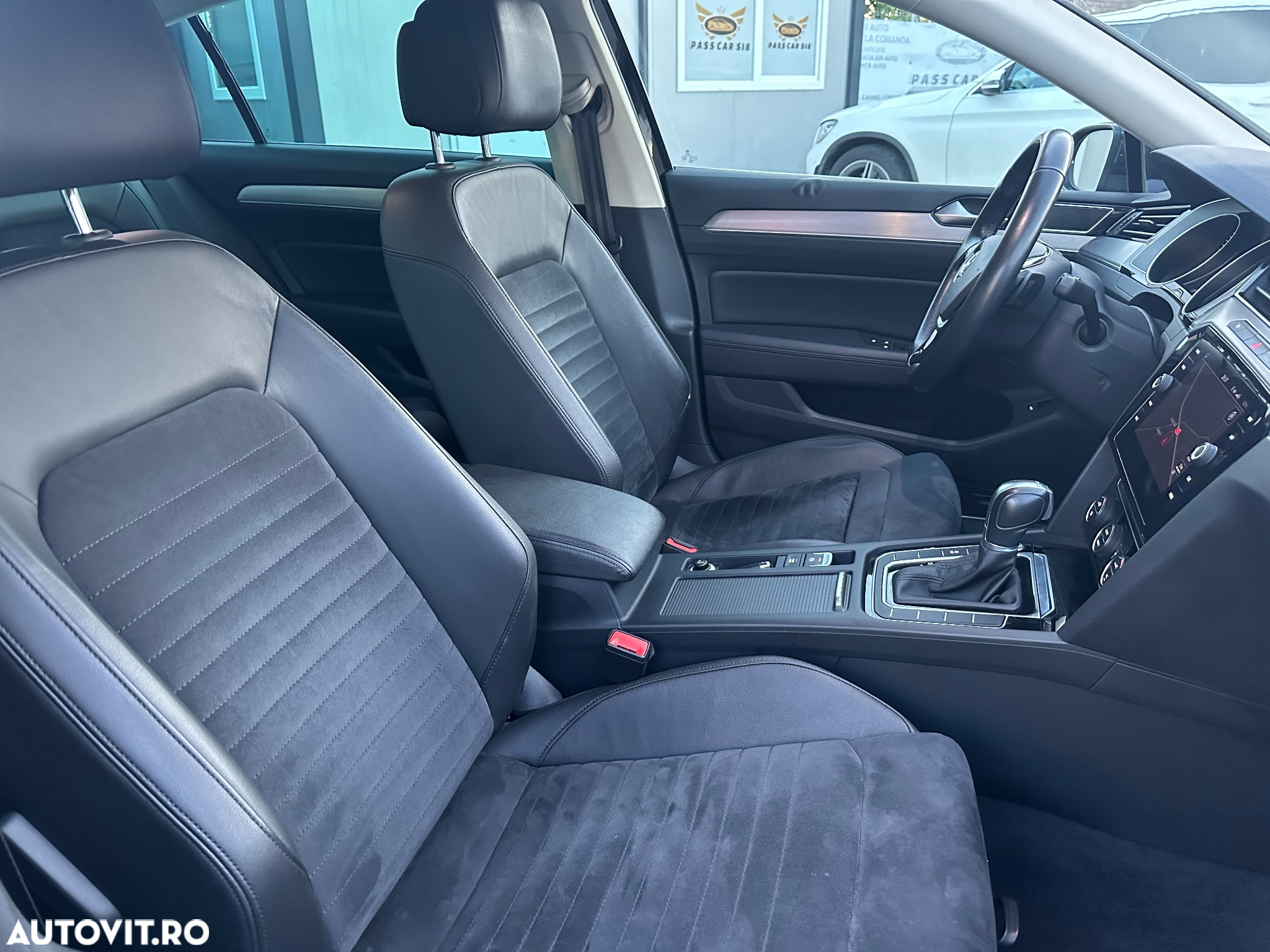 Volkswagen Passat 2.0 TDI (BlueMotion Technology) DSG Highline - 8