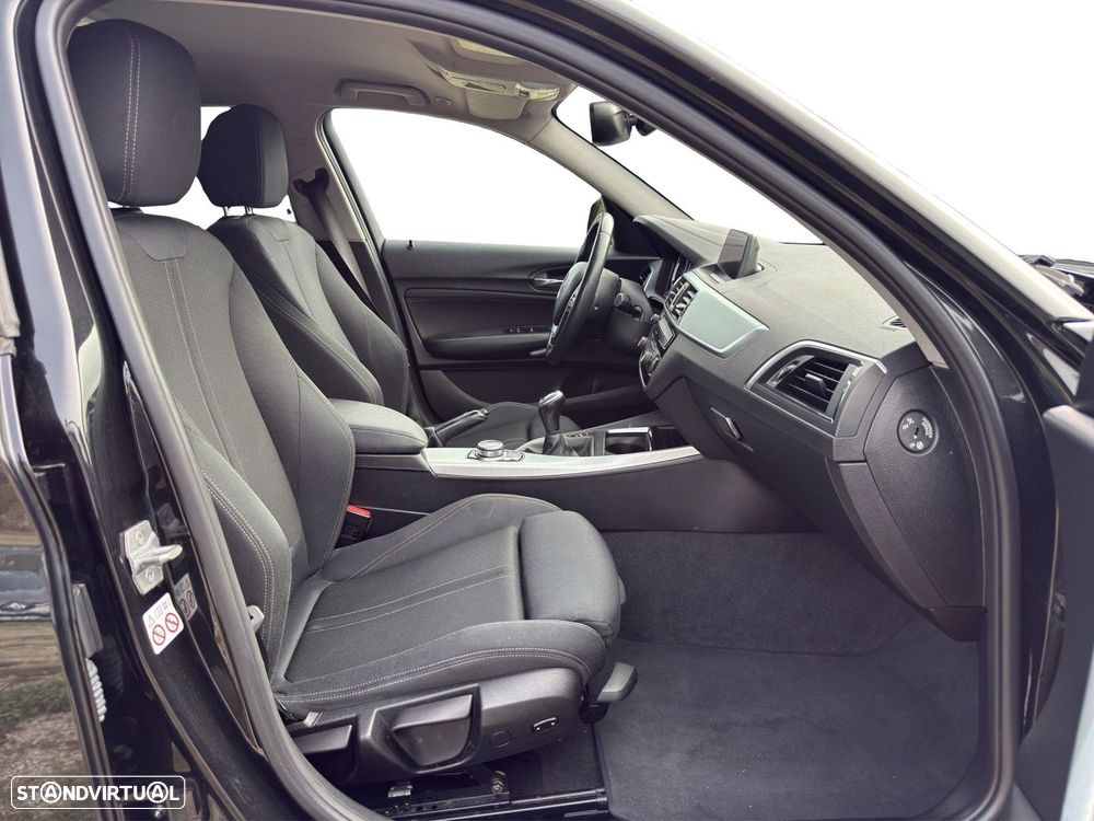 BMW 116 d Line Sport - 14