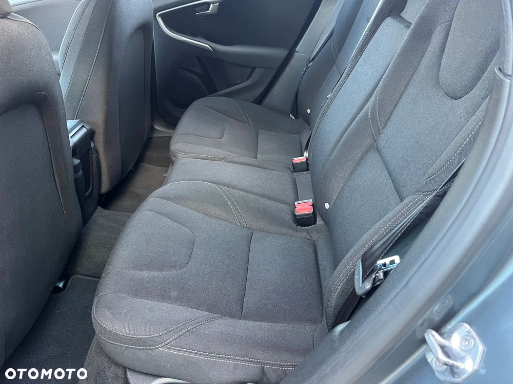 Volvo V40 T2 Drive-E Kinetic - 16