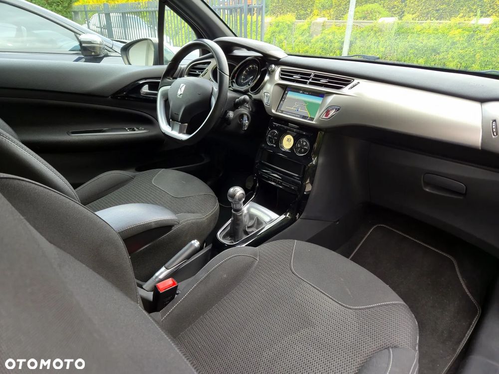 Citroën DS3 BlueHDi 100 CONNECTED CHIC - 6