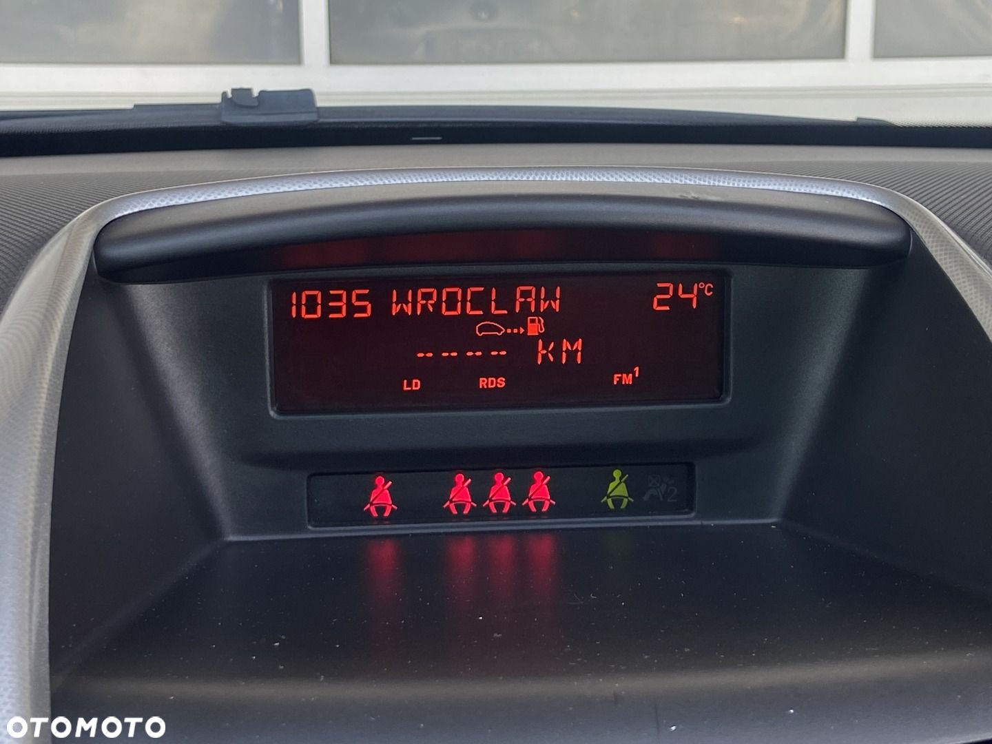 Peugeot 207 - 16
