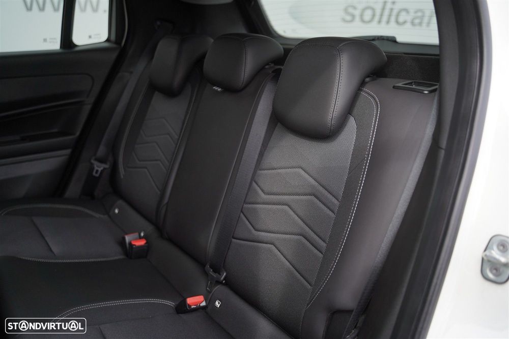 Jeep Avenger 1.2 GSE T3 Summit - 14