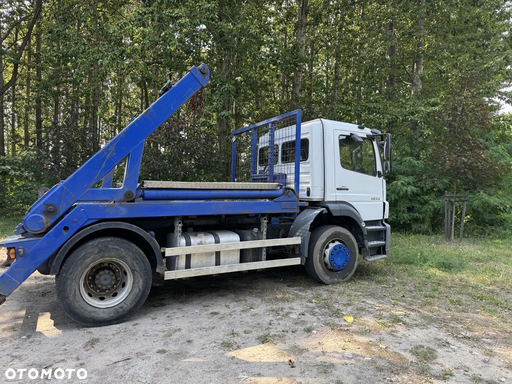 Mercedes-Benz Axor 1833 - 8