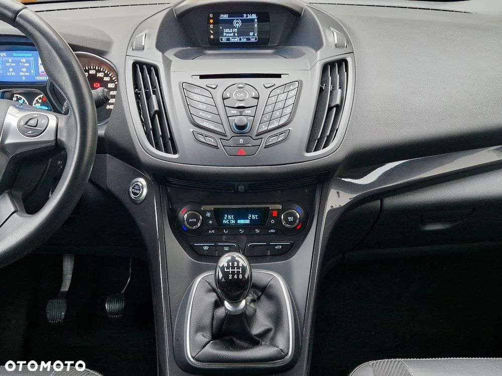 Ford Kuga 2.0 TDCi 4WD Titanium - 9