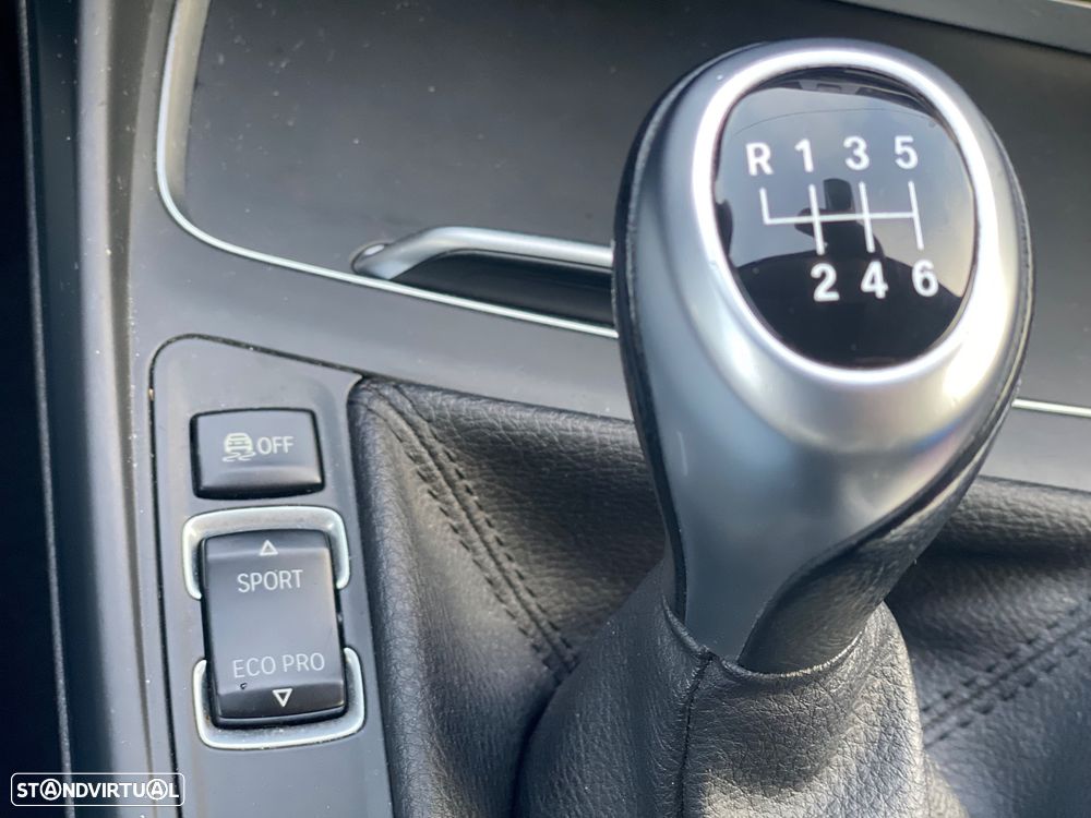 BMW 116 d EDynamics Advantage - 23