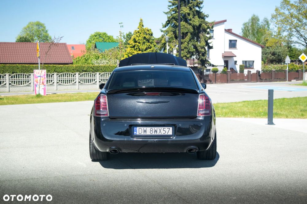 Chrysler 300C - 24