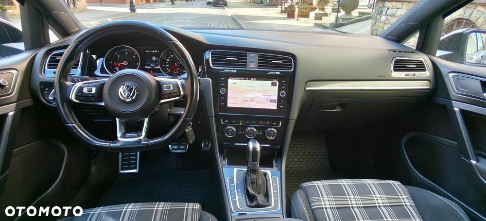 Volkswagen Golf Variant GTD (BlueMotion Technology) - 16