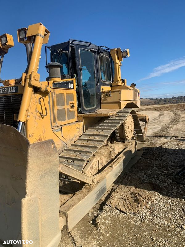 Caterpillar D6T - 7