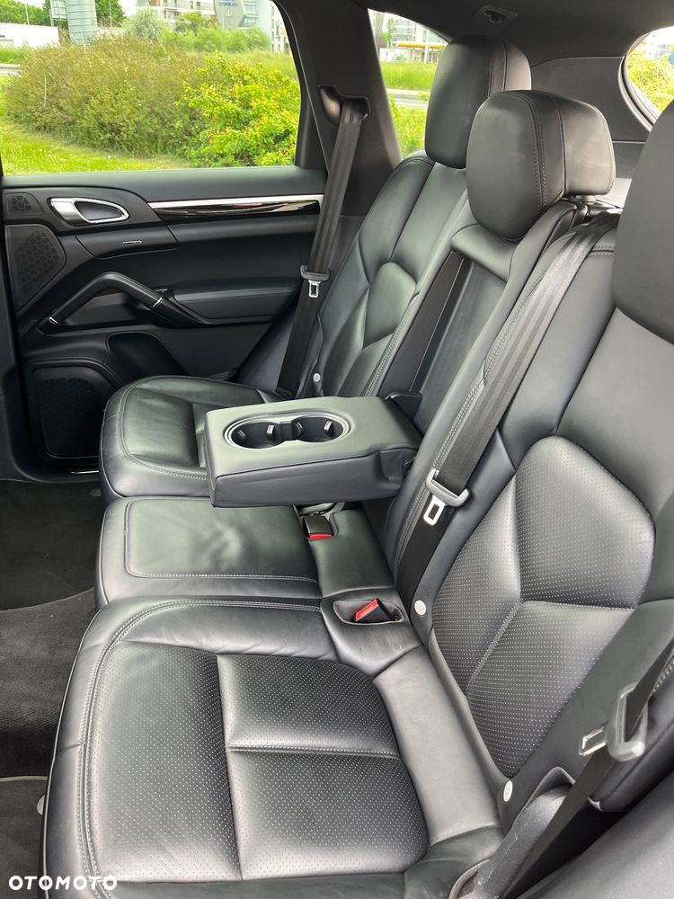 Porsche Cayenne Tiptronic S - 29