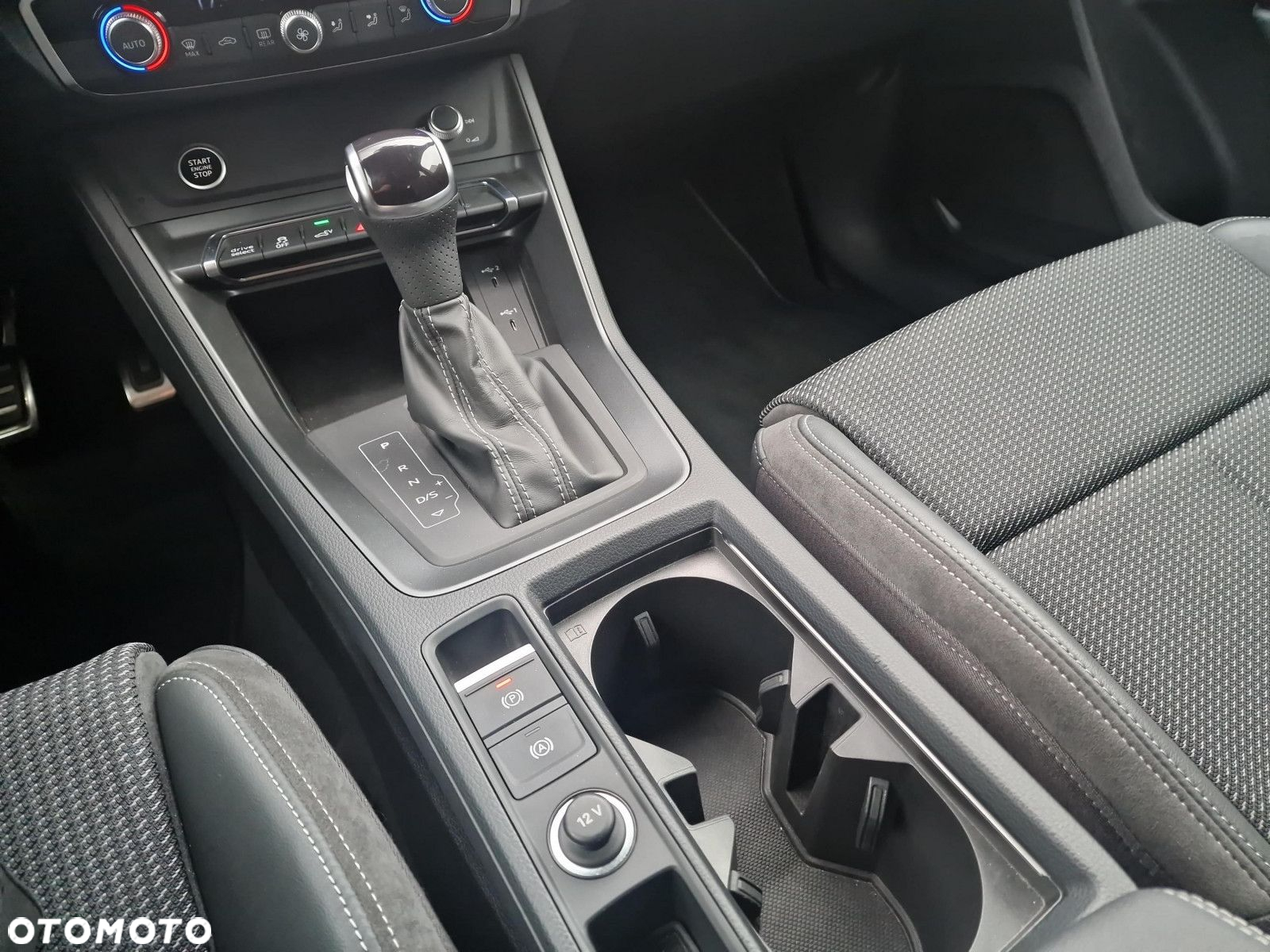 Audi Q3 - 17