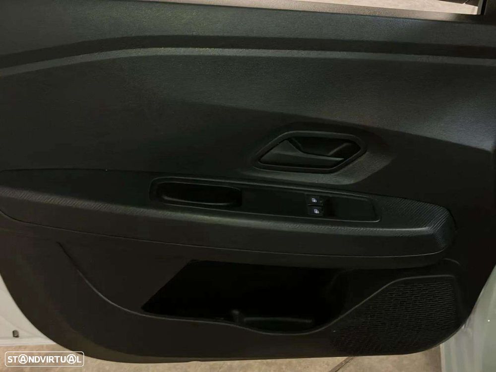 Dacia Sandero 1.0 ECO-G Essential Bi-Fuel - 19