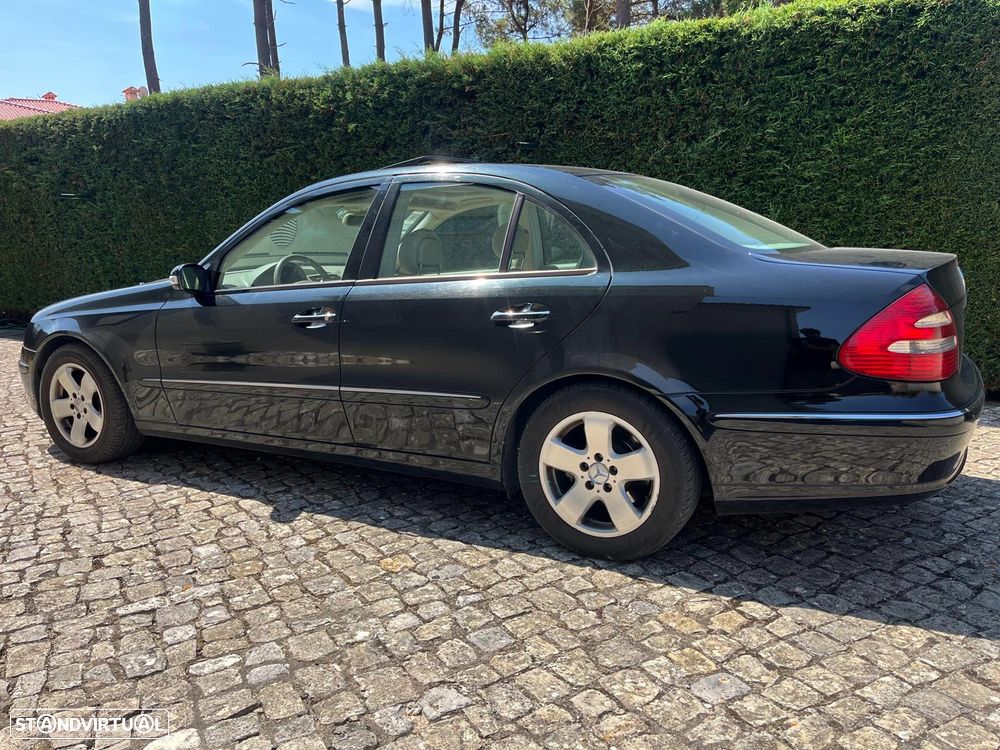 Mercedes-Benz E 220 CDI Avantgarde DPF - 34