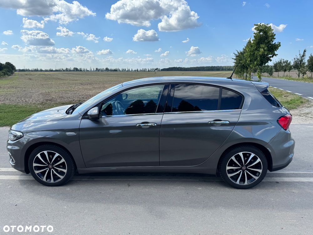 Fiat Tipo 1.6 MultiJet 16v Lounge - 8