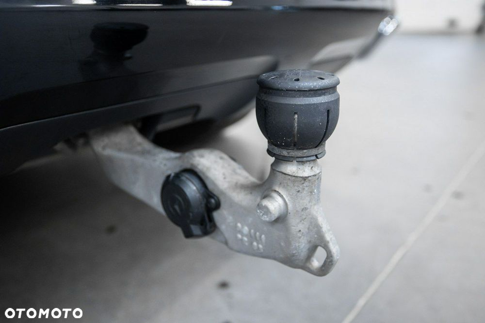 Mercedes-Benz GLE - 15