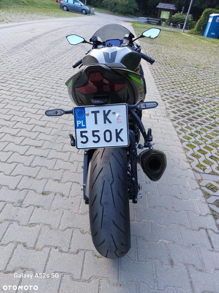 Kawasaki ZXR - 8