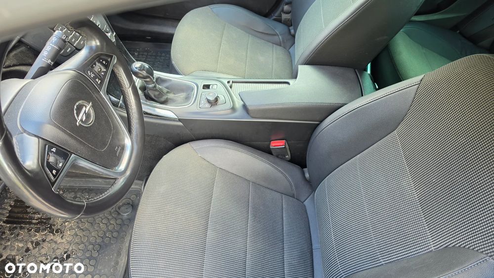 Opel Insignia 2.0 CDTI - 15