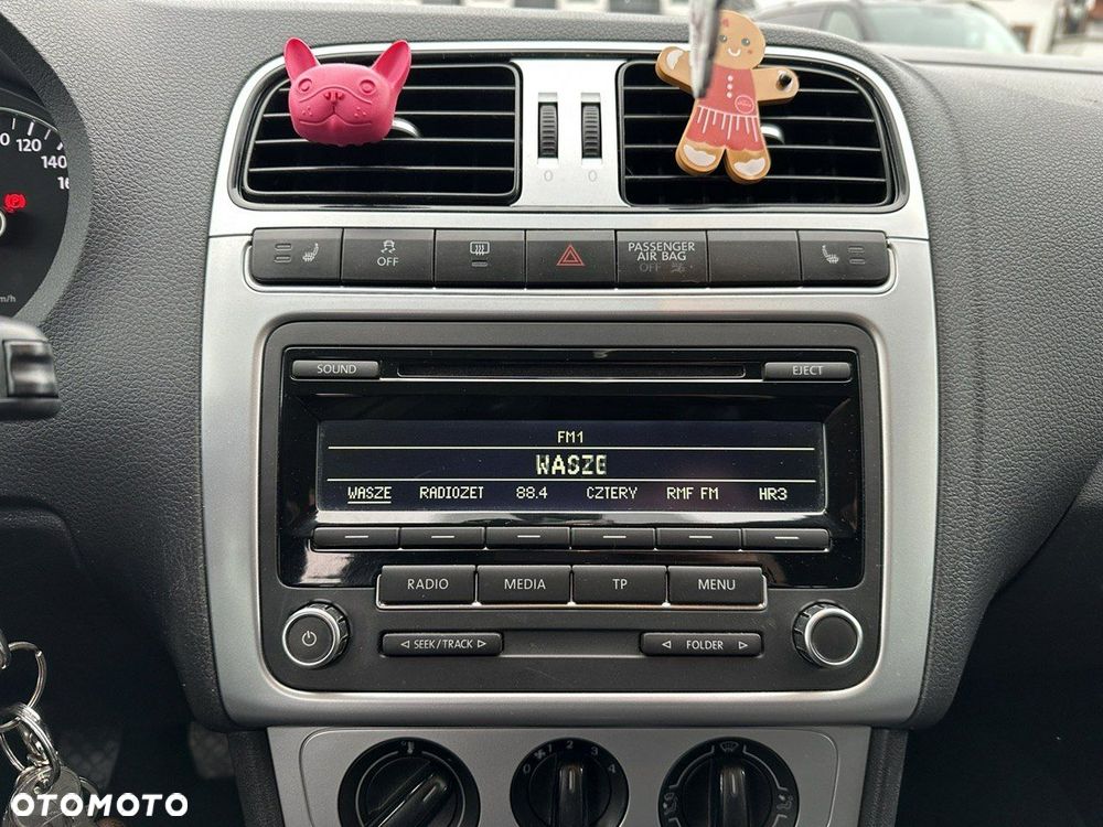 Volkswagen Polo 1.2 TSI MATCH - 13