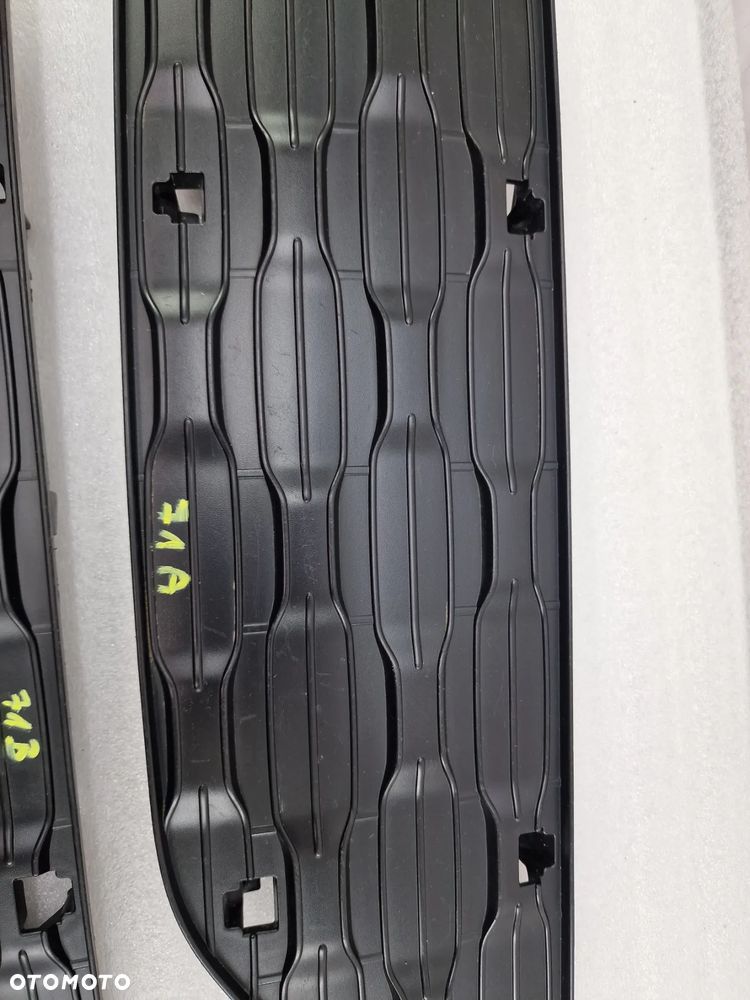 CITROEN C3 II LIFT 13- LEWA KRATKA BOCZNA ZDERZAKA PRZEDNIEGO PRZÓD , NR 9803508077 , NR AUKCJI D/71 - 2