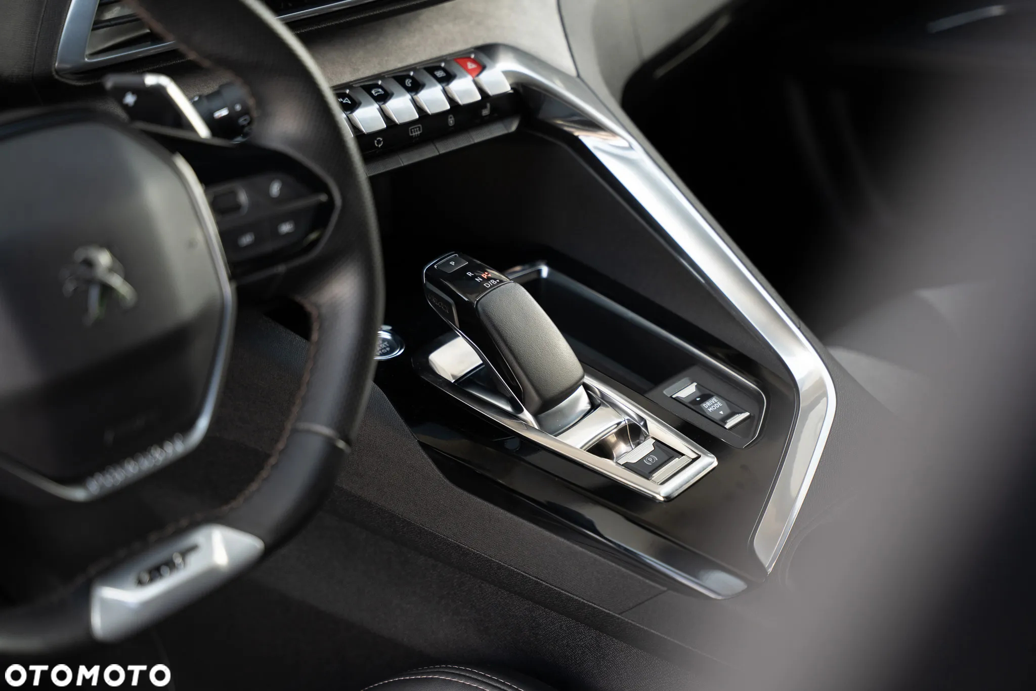 Peugeot 3008 1.6 PureTech Hybrid PHEV GT Pack S&S EAT8 - 28