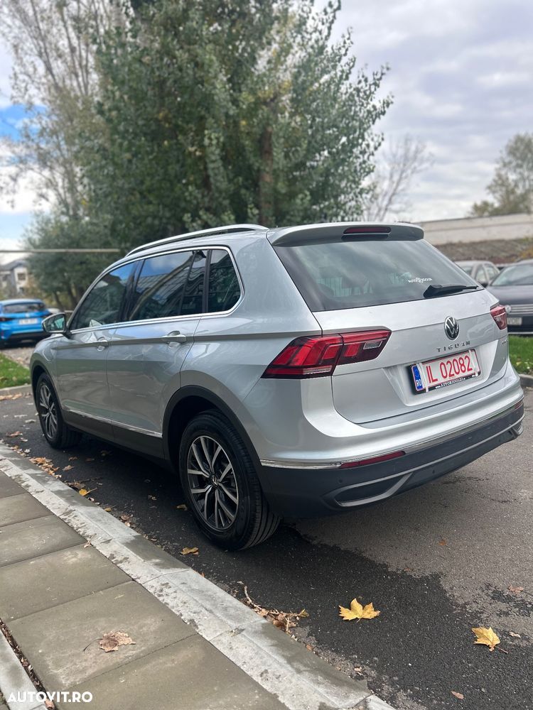 Volkswagen Tiguan - 9