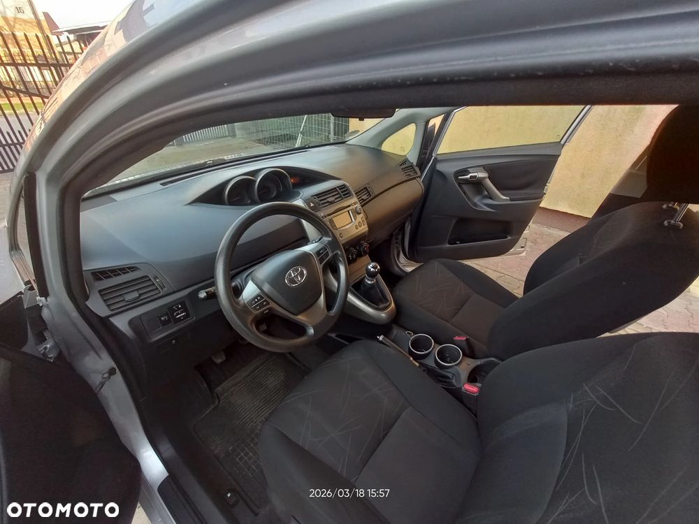 Toyota Verso 1.6 Edition - 28